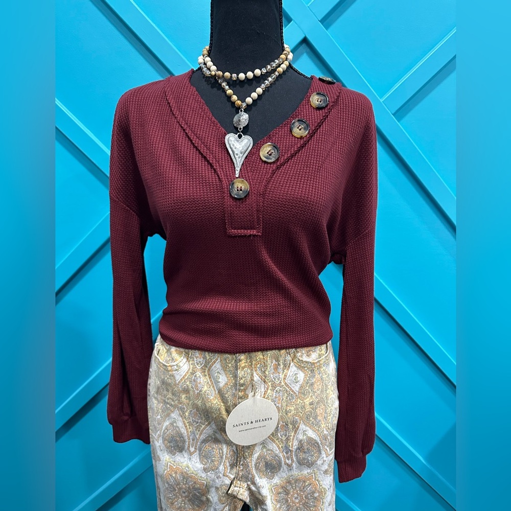 EPretty Burgundy Button-Accent Waffle Knit Top - Medium